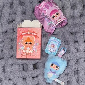 Yaya Confirmed Box- Happy Birthday Plush Toy - Blue and Pink